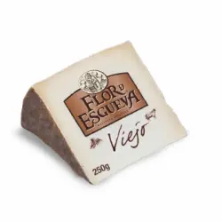 Queso de oveja viejo Flor de Esgueva cuña 250 g.