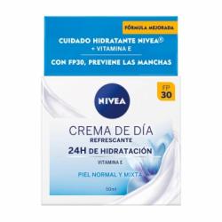 Crema facial de día refrescante 24H hidratación FP30 para piel norma y mixta Nivea 50 ml.