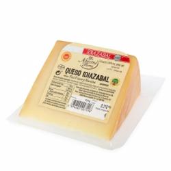 Queso de oveja puro D.O.P. Idiazabal De Nuestra Tierra cuña de 350 g aprox