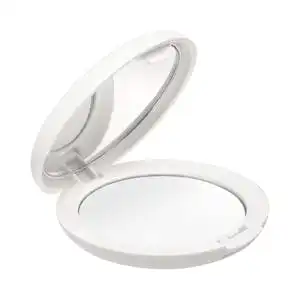 Polvo compacto matificante efecto seda Deliplus