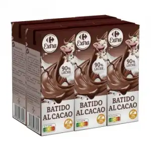 Bebida láctea al cacao Carrefour Extra sin gluten pack de 6 minibriks de 200 ml.