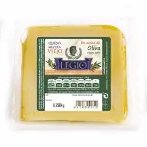 Queso de mezcla viejo en aceite de oliva 250 g.