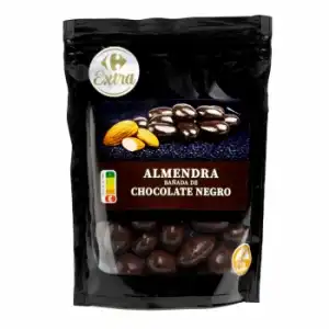 Almendras bañadas en chocolate negro Extra Carrefour sin gluten doy pack 200 g.