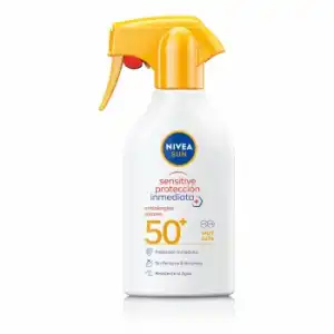 Spray protector solar antialergias solares FP50+ Sensitive Protección Nivea Sun 270 ml.