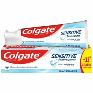 Dentífrico blanqueador para dientes sensibles Sensitive con Sensi-espuma Colgate 75 ml.