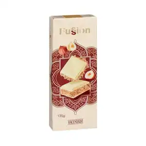 Chocolate blanco Fussion Hacendado relleno de crema de avellana y masa filo tostada